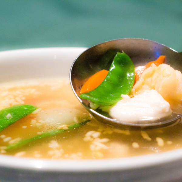 Order Sizzling Rice Soup food online from Ta Chen Restaurant store, Garden Grove on bringmethat.com