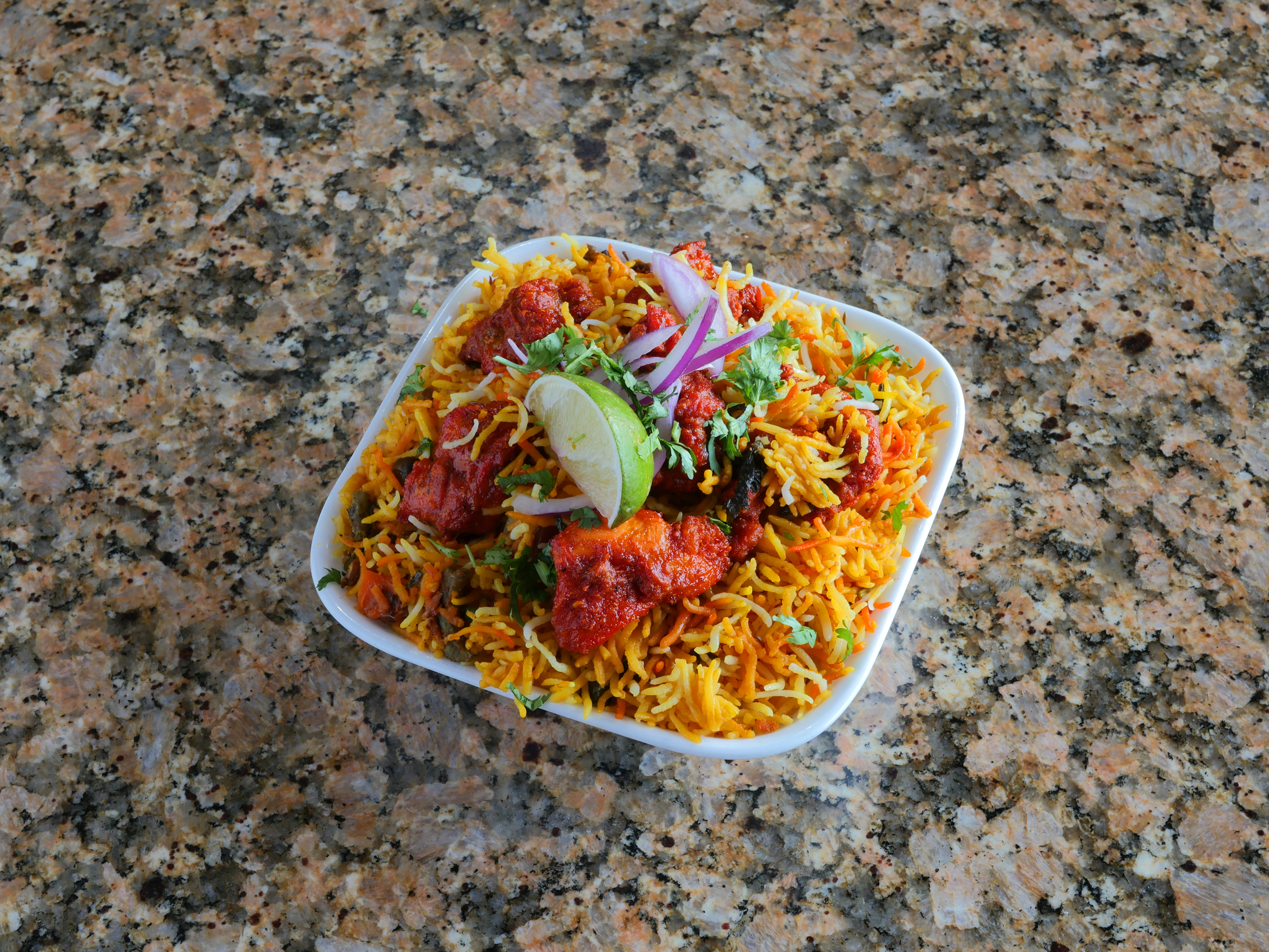 Order Special Healing Herb Rice cooked with Bone-Less Spicy Chicken, Herbs & Spices. food online from Healing Cafe store, Chandler on bringmethat.com