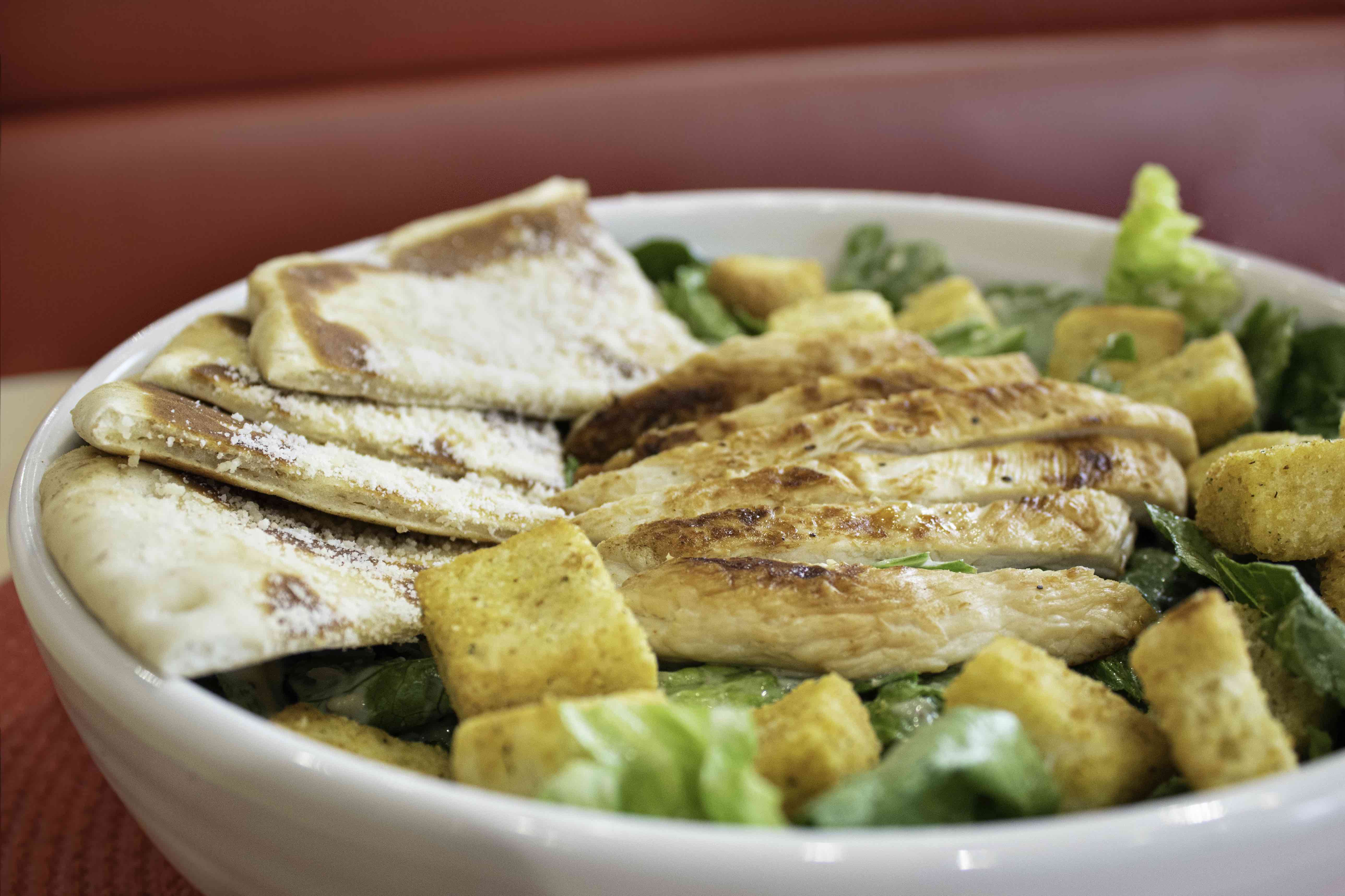 Order Chicken Caesar Salad food online from Big Boy store, Southfield on bringmethat.com