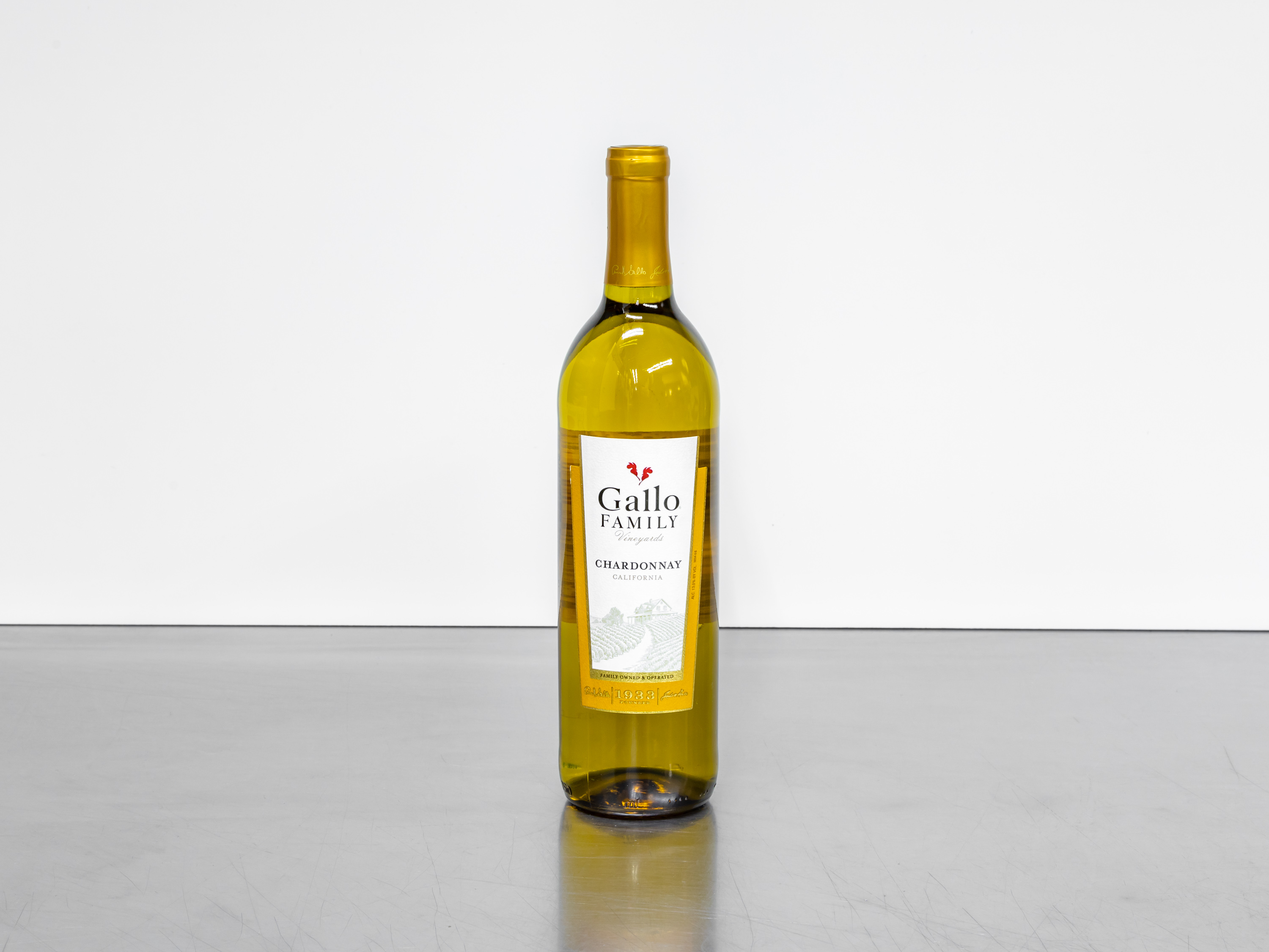 Order Gallo Family Chardonnay 187 ml.  food online from In The Zone V store, Phoenix on bringmethat.com