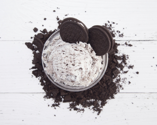 Order Classic Cookies and Cream Ice Cream food online from The Dessert Shack store, Jeannette on bringmethat.com