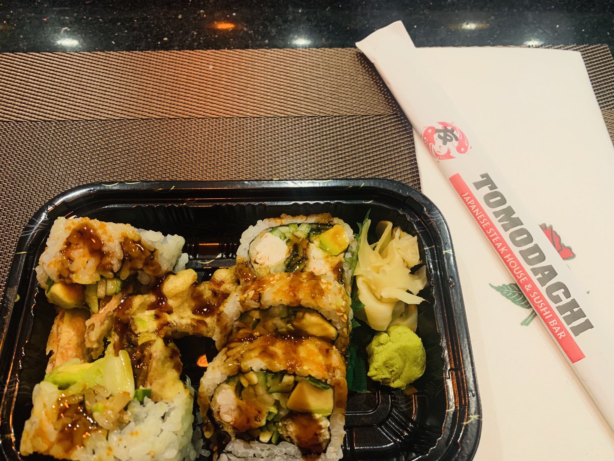 Order 7. Spider Roll food online from Tomodachi Japanese Steakhouse & Sushi Bar store, Royersford on bringmethat.com
