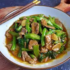 Order T. Beef Tender with Greens food online from Eastern Pearl Chinese Restaurant store, Buffalo on bringmethat.com