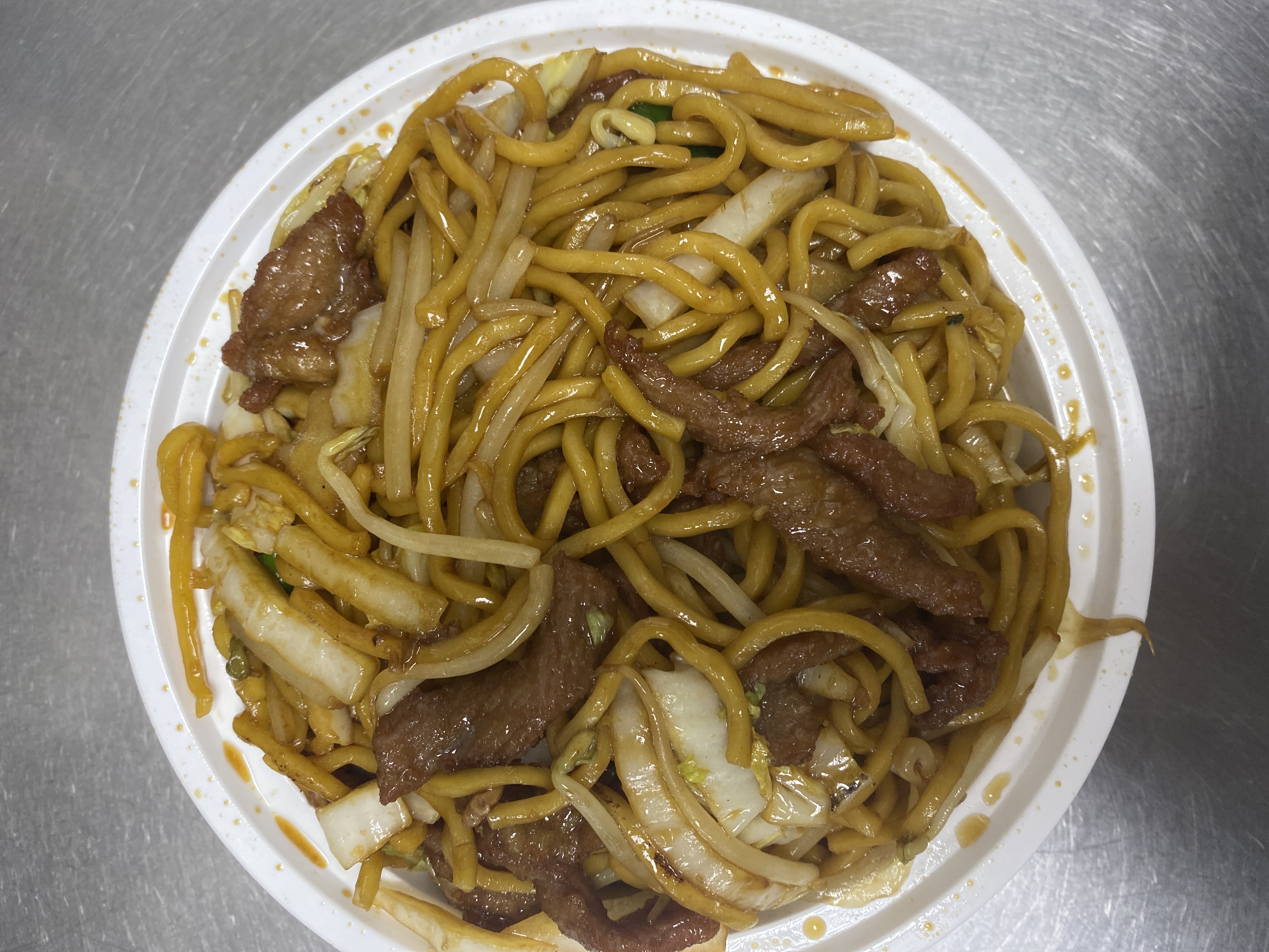 Order 120. Beef Lo Mein food online from Fortune East store, Garden City Park on bringmethat.com