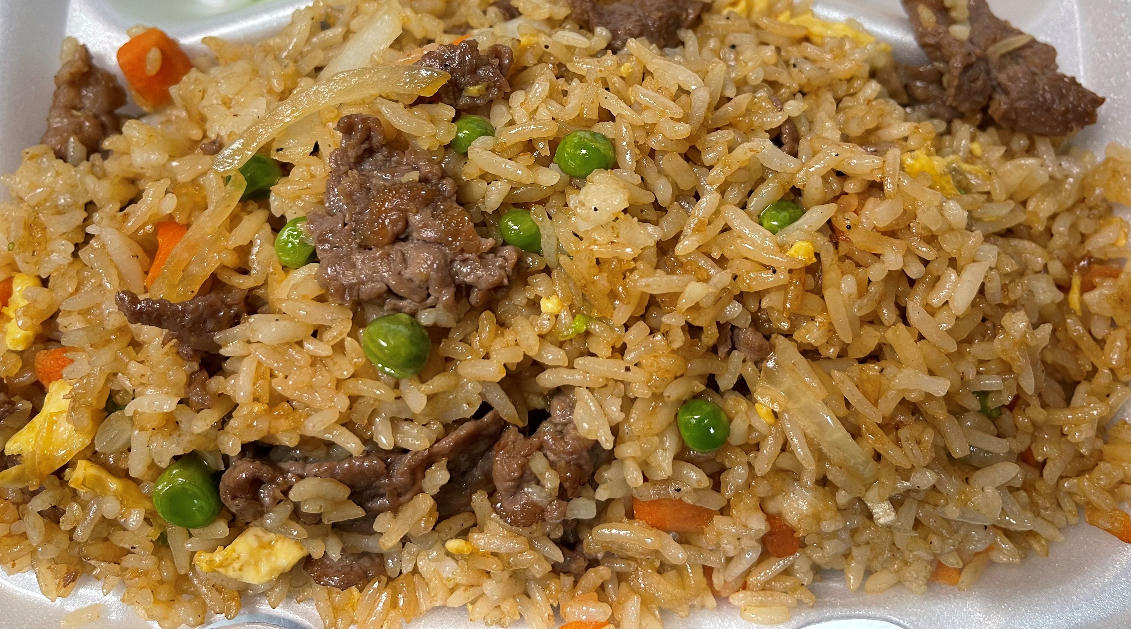 Order Beef Fried Rice food online from Psuuing store, State College on bringmethat.com