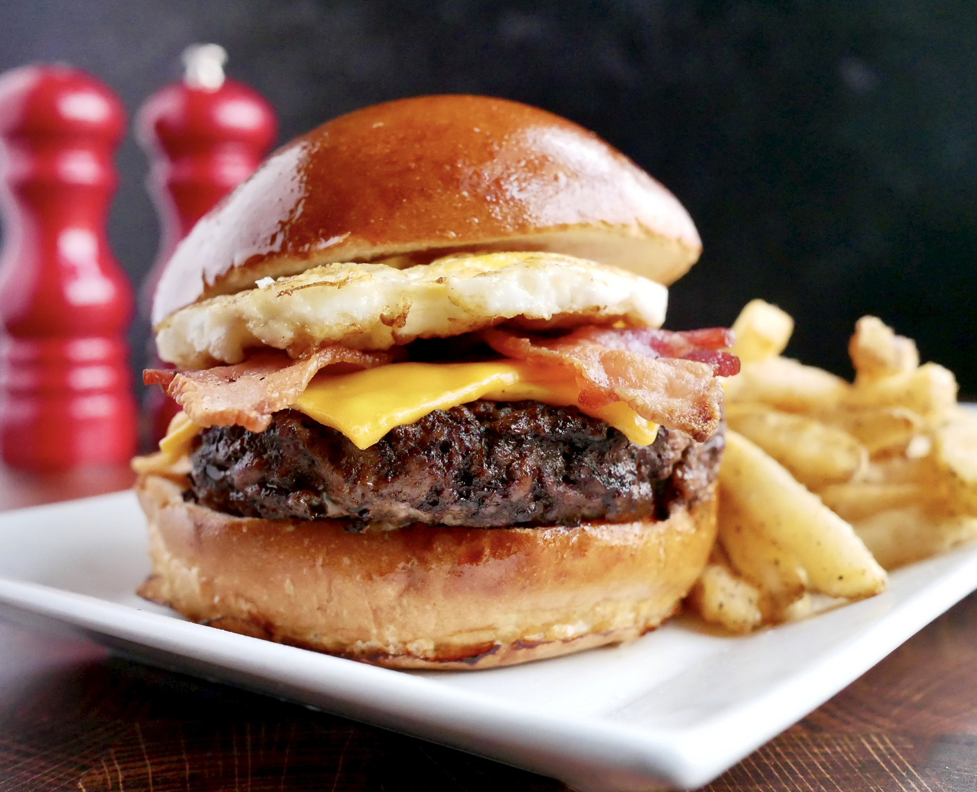 Order Brunch Burger food online from Kocky Bar & Grill store, Fresno on bringmethat.com