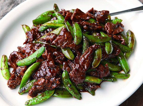 Order Beef with Snow Peas food online from Sakura Asian Bistro store, Richmond on bringmethat.com