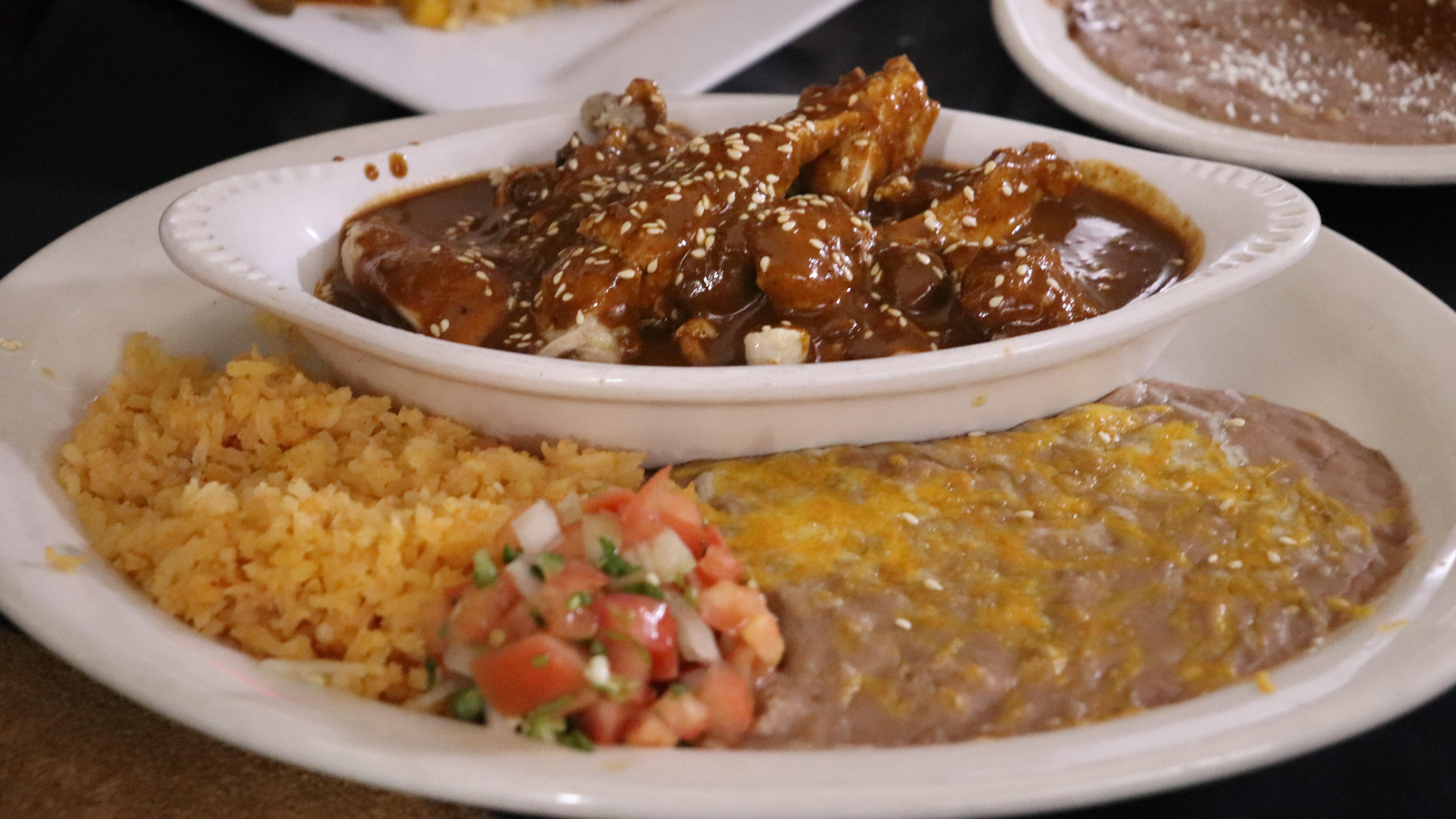 Order Mole con Pollo food online from Iguana Grill & Cantina store, Bakersfield on bringmethat.com