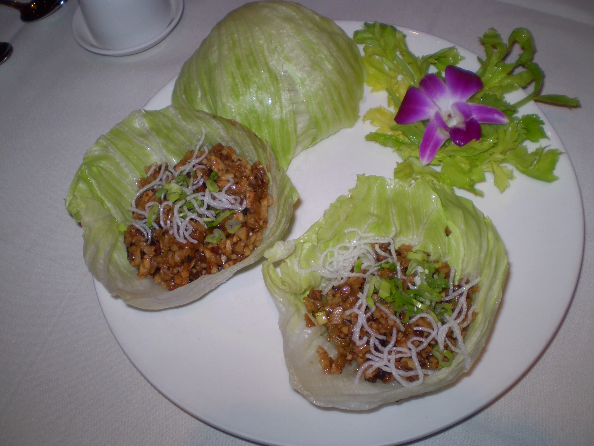 Order Chicken Lettuce Wrap food online from Ocean Asian Cuisine store, Sewell on bringmethat.com