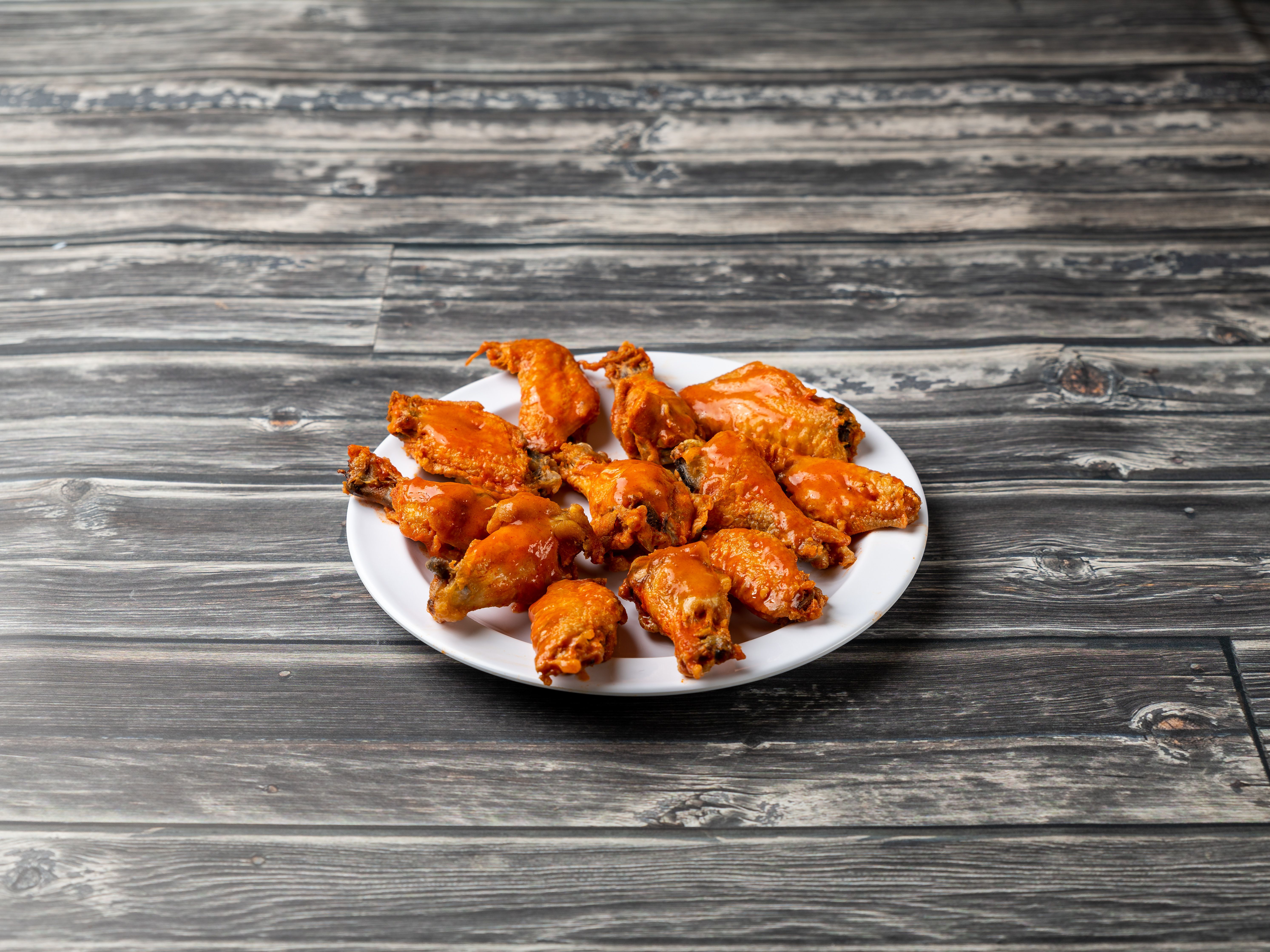 Order Buffalo Wings food online from Italy's Restaurant and Pizzeria store, Phillipsburg on bringmethat.com