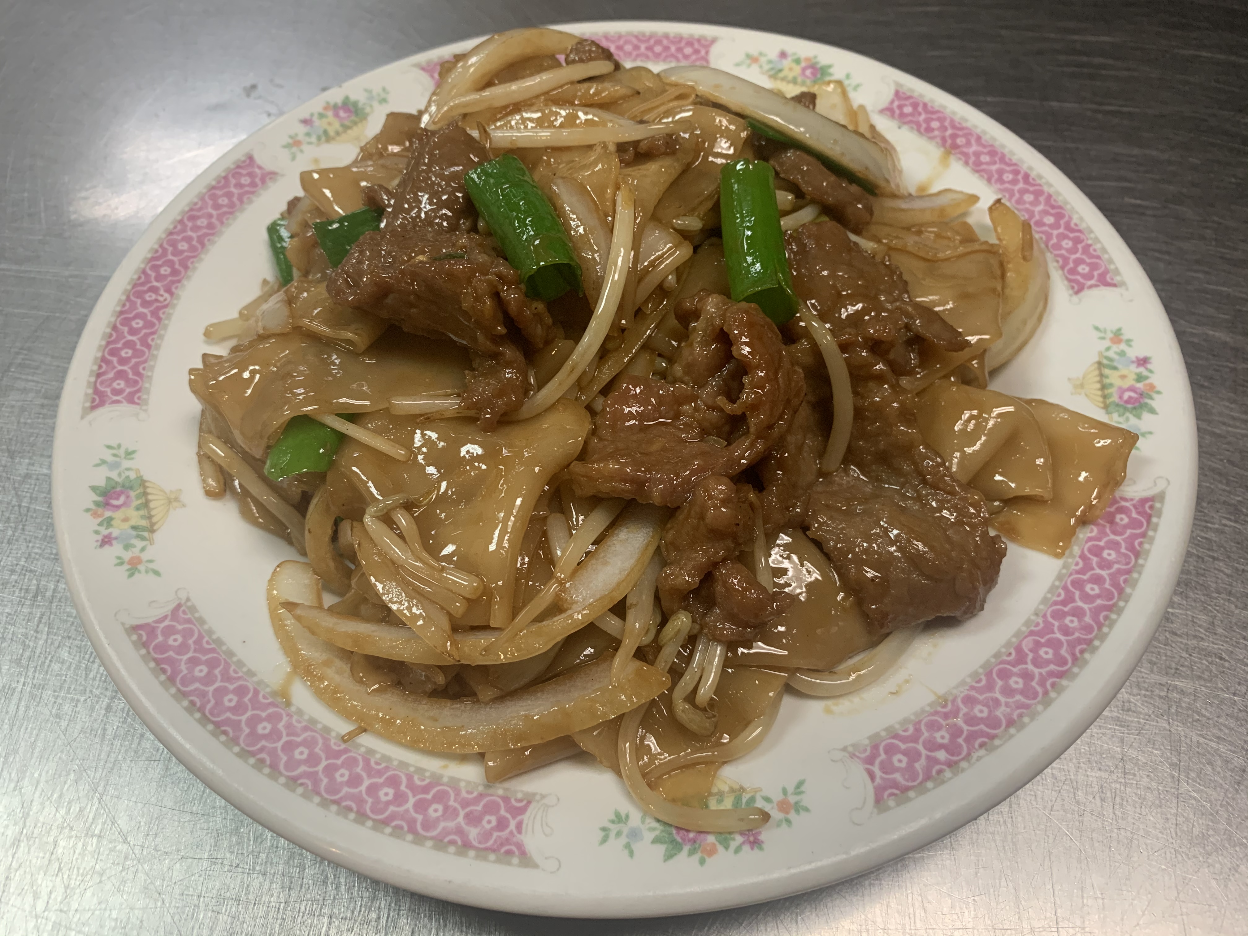 Order Beef Chow Fun  food online from Yaadstyle restaurant store, Middletown on bringmethat.com