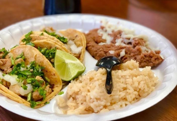 Order Taco Plate food online from La Catrina Street Tacos store, Greenville on bringmethat.com
