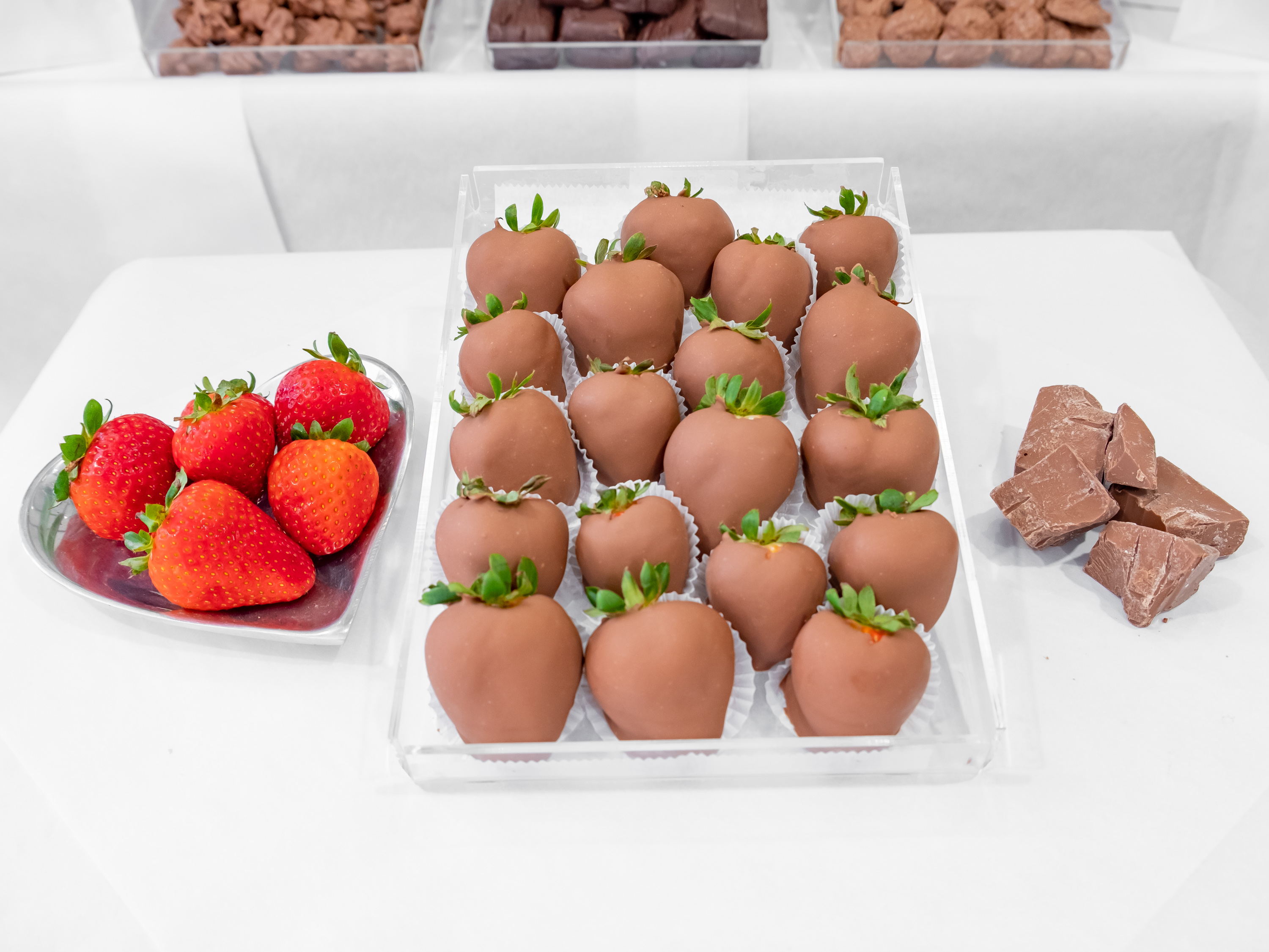 Order Chocolate Covered Strawberries food online from Sib Sweet Shoppe store, New Stanton on bringmethat.com