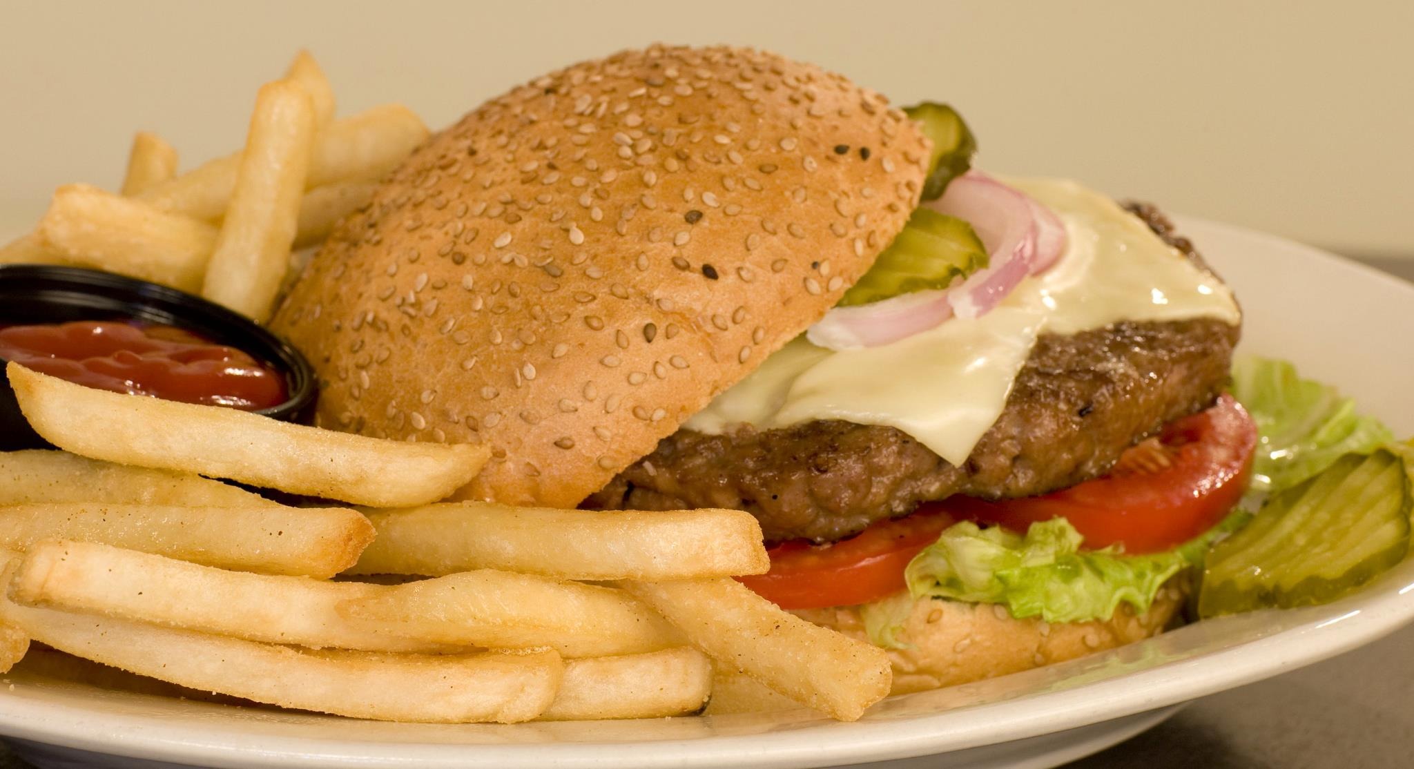 Order Cheese Burger food online from Pats Select Pizza | Grill store, Smyrna on bringmethat.com