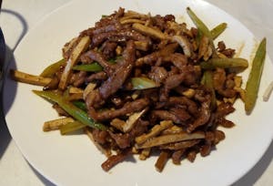 Order M12. 香干肉丝 Shredded Pork with Spiced Tofu food online from Sichuan Hot Pot 九寨溝火锅川菜 store, Cleveland on bringmethat.com