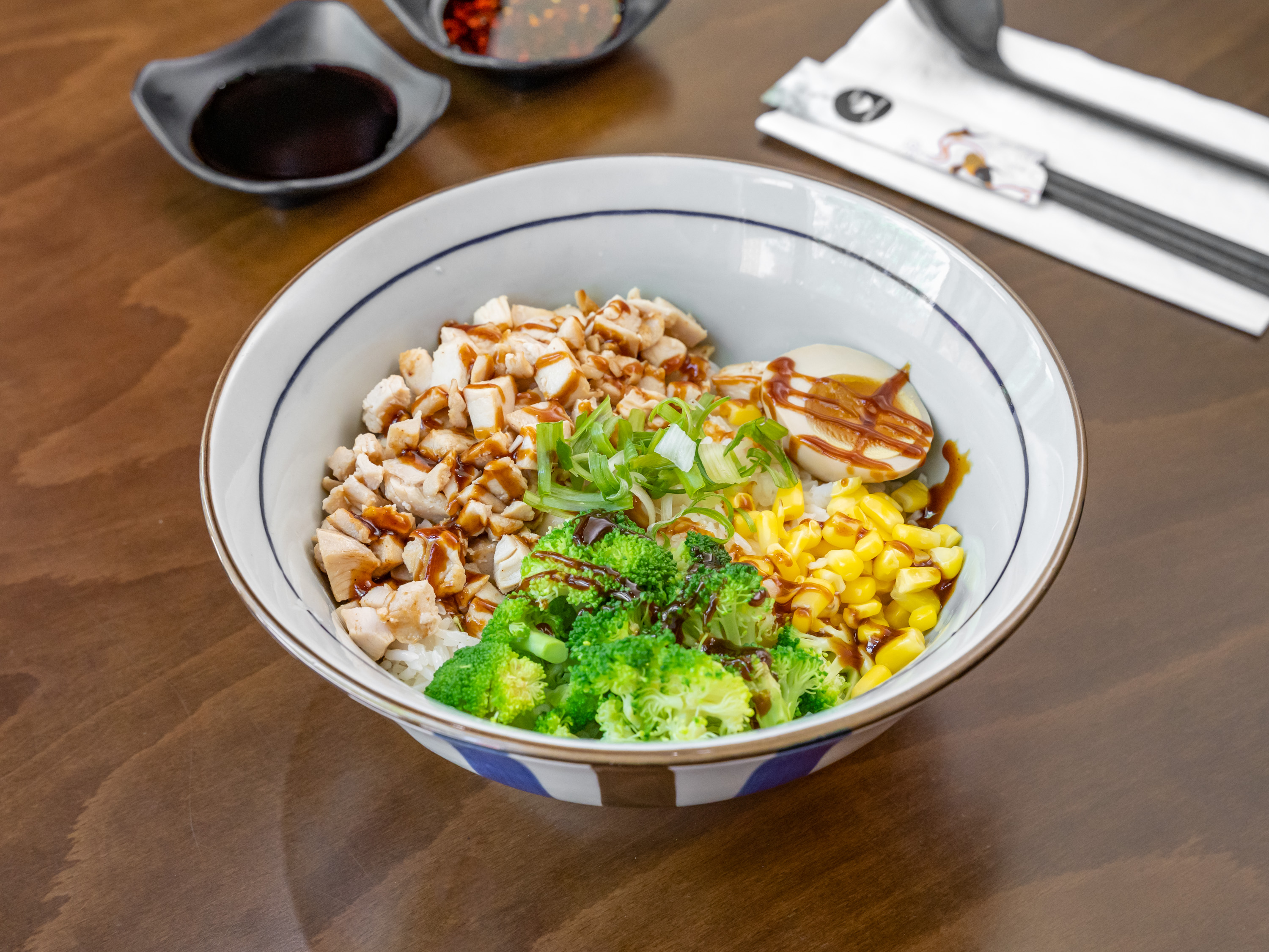 Order Chicken Rice Bowl food online from Oishii Ramen store, Glassboro on bringmethat.com