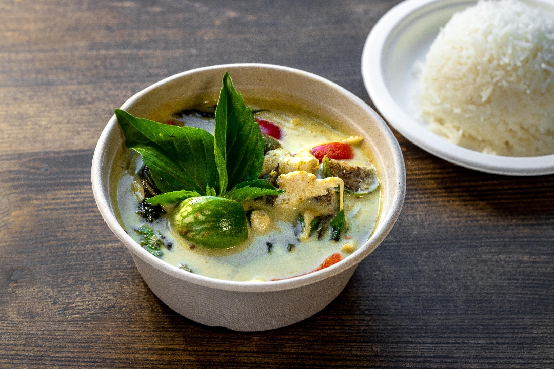 Order Green Curry food online from Thai Street store, Baltimore on bringmethat.com