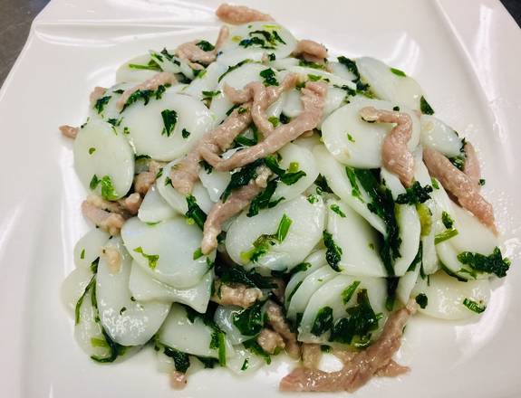 Order Pork and Vegetable Rice Cake (荠菜肉丝炒年糕) food online from Petite Soo Chow store, Cliffside Park on bringmethat.com