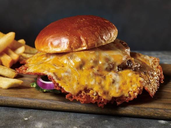 Order Cheese Skirt Burger food online from Friendly's store, Hockessin on bringmethat.com