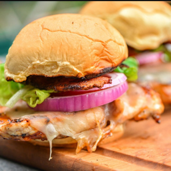 Order Grilled Chicken Sandwich food online from California Pizza & Wings store, Baltimore on bringmethat.com