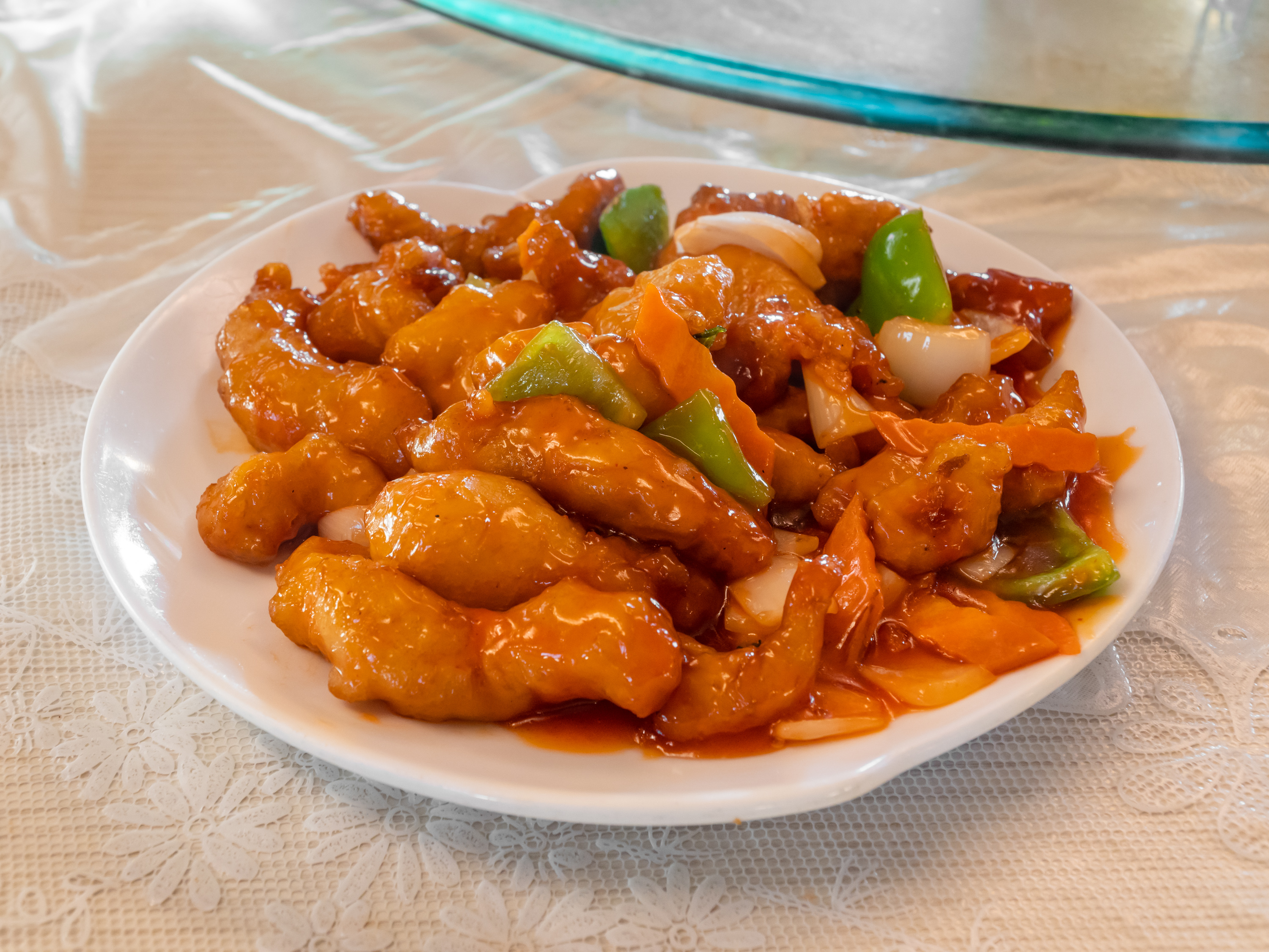 Order 31. Sweet and Sour Chicken food online from Oriental Chinese Restaurant store, La Habra on bringmethat.com
