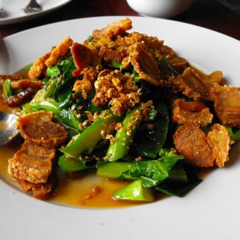 Order 37. Stir Fried Chinese Broccoli with Crispy Pork food online from Sawaddee Thai Restaurant store, Las Vegas on bringmethat.com
