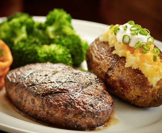 Order 8-oz USDA Choice Sirloin food online from Smokey Bones Barbeque and Grill store, Pittsburgh on bringmethat.com