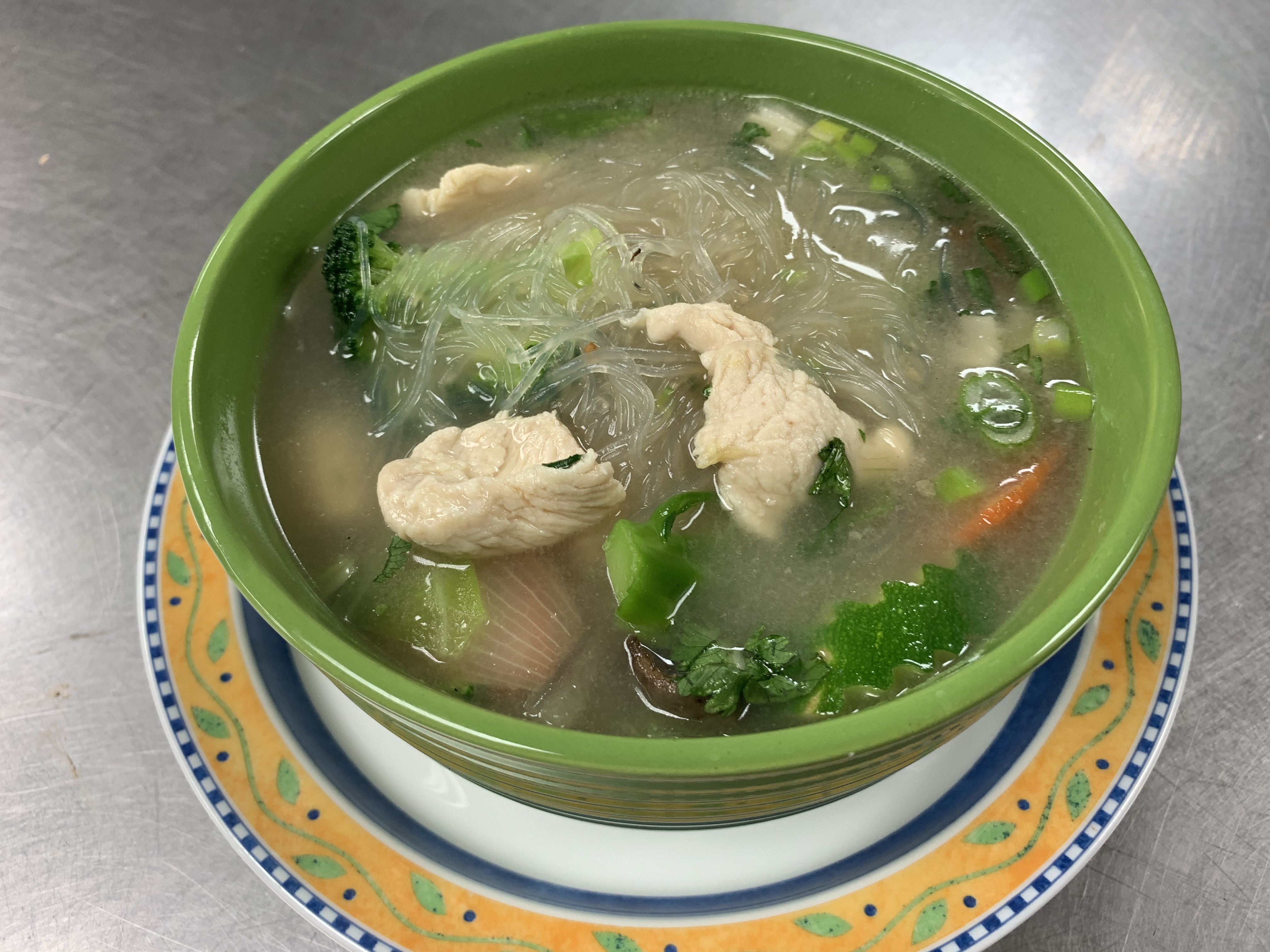 Order S-4. Glass Noodle Soup food online from 5 R CHA Thai Bistro store, Mesa on bringmethat.com