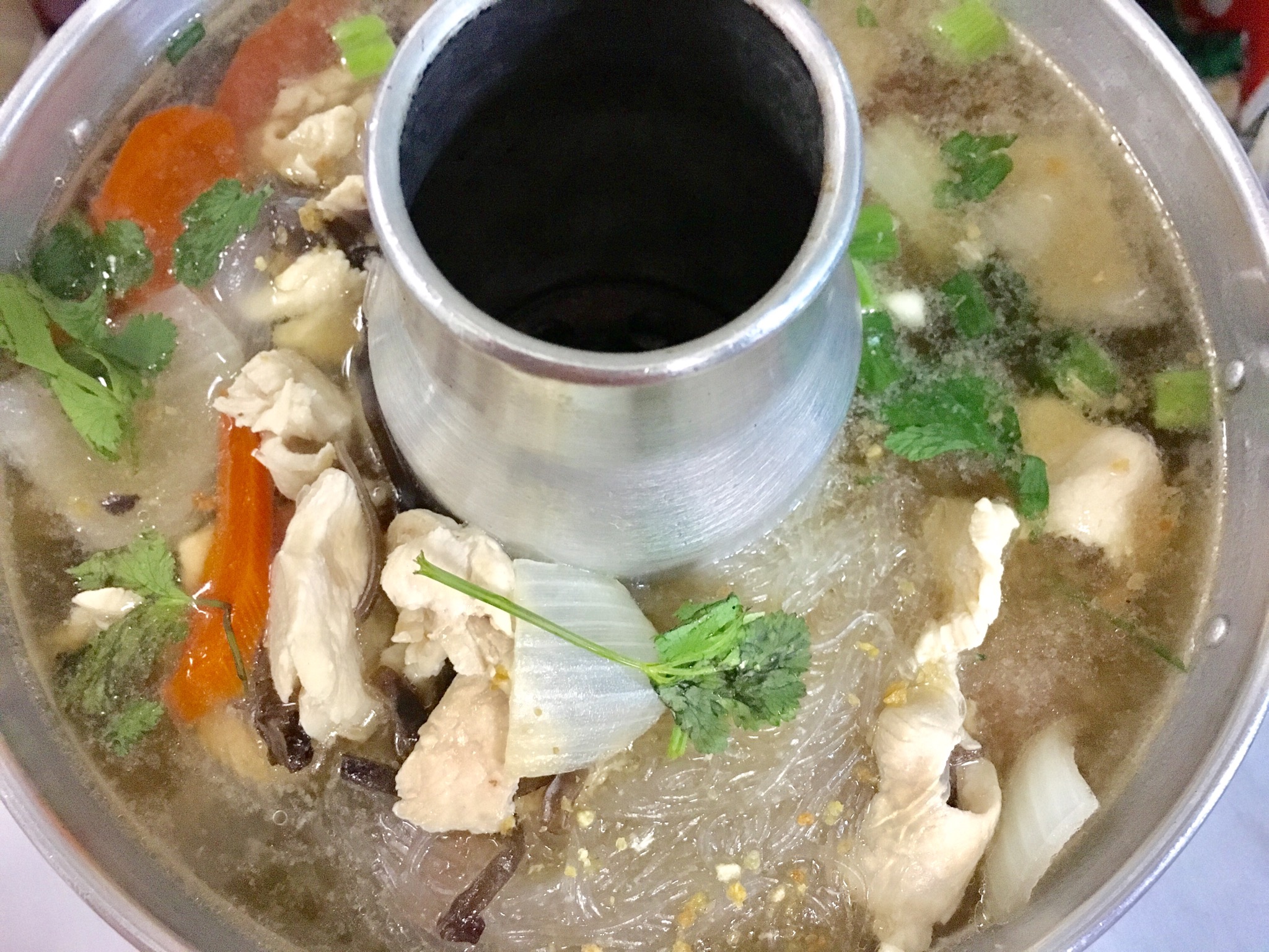 Order Glass Noodle Soup food online from Thai Dishes Restaurant store, Santa Clarita on bringmethat.com