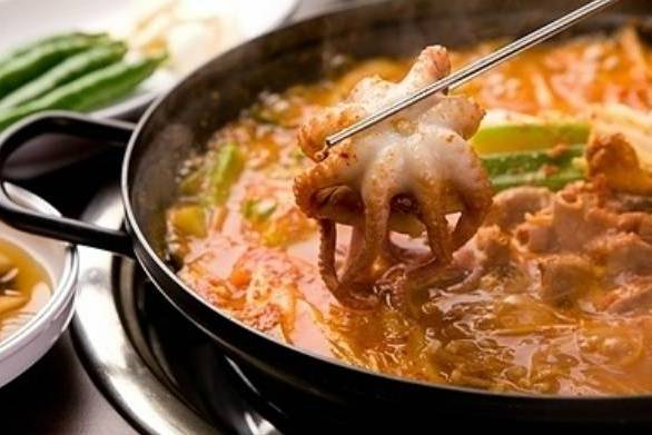 Order Small octopus and Beef Small Intestine Hot Pot (2-3 Serving) 주꾸미곱창전골 food online from Tree Garden store, Houston on bringmethat.com