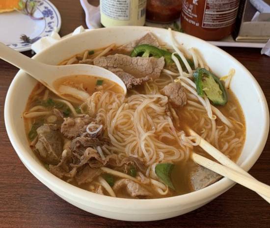 Order Combination Pho (Phở Đặc Biệt) (Large) food online from Pho 99 store, Dublin on bringmethat.com