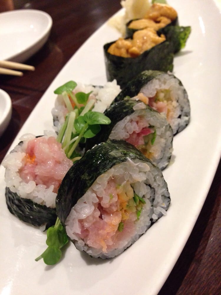 Order 5 Piece Spicy Hamachi Roll food online from Izanami store, South San Francisco on bringmethat.com
