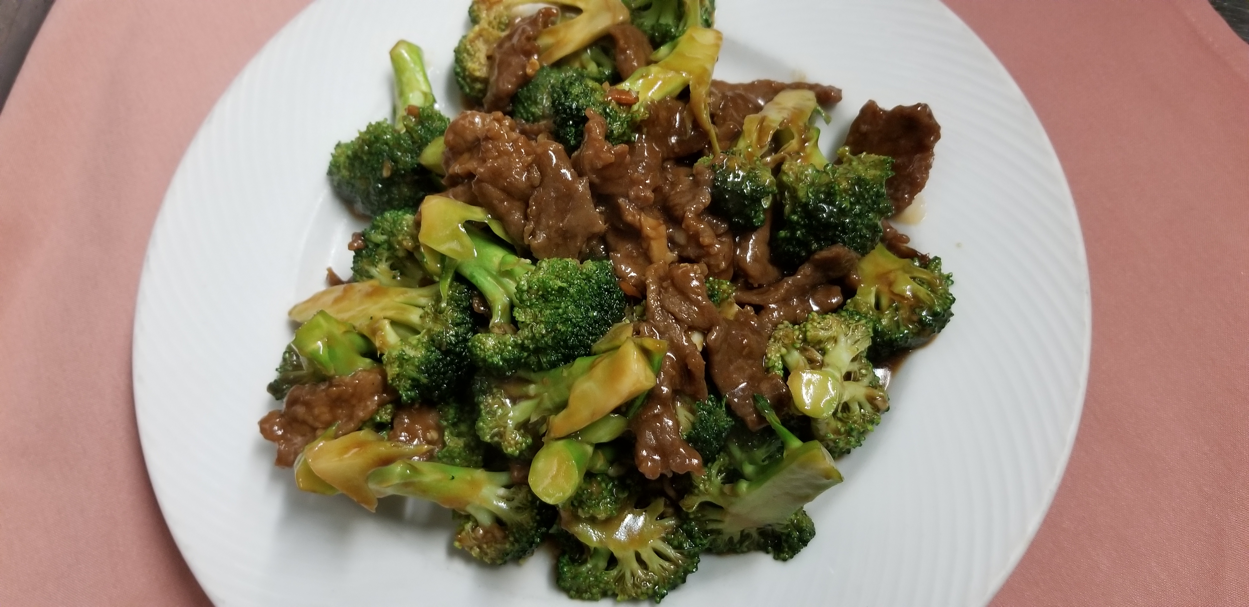 Order Broccoli Beef food online from China Garden store, Woodland Hills on bringmethat.com