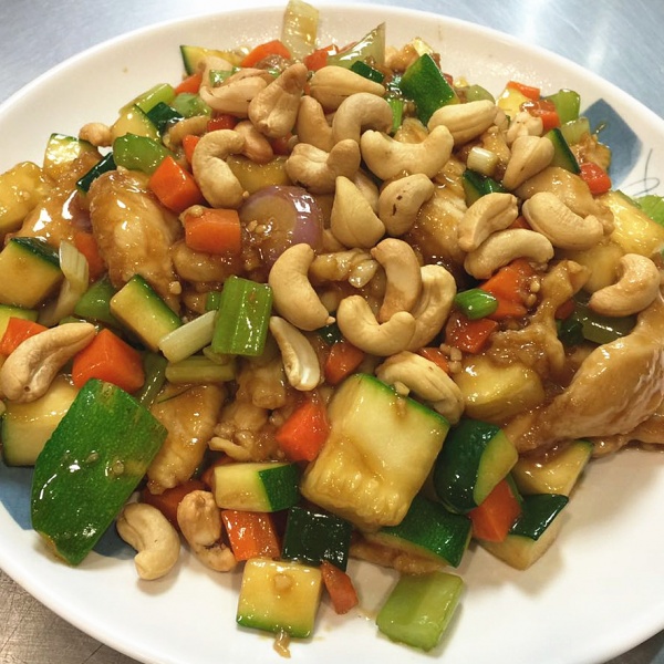 Order 24. Cashew Chicken food online from China One store, Moreno Valley on bringmethat.com