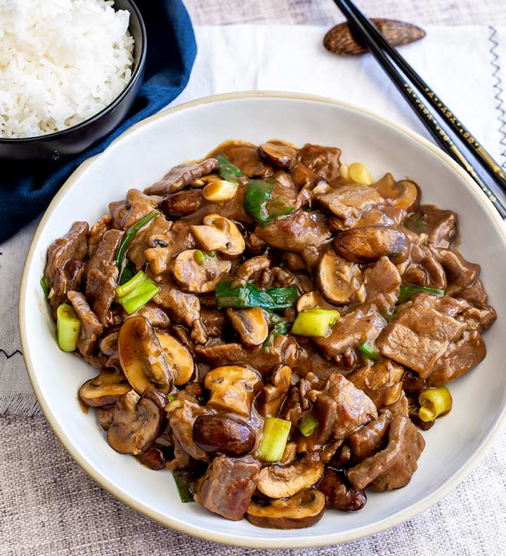 Order Beef with Mushroom(large) food online from Far East Restaurant store, Capitol Heights on bringmethat.com