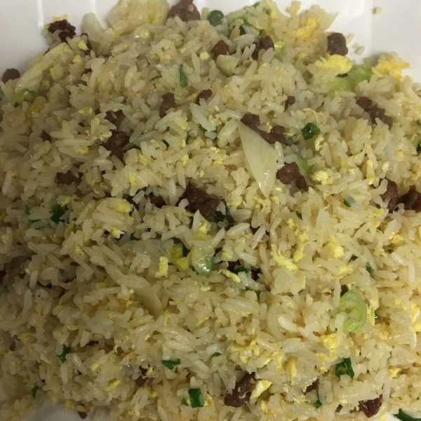 Order 158. Beef Fried Rice food online from Venus Cafe store, Covina on bringmethat.com