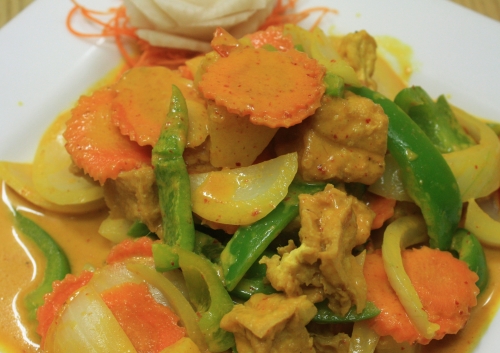 Order Yellow Curry food online from Thai north catering store, Brighton on bringmethat.com
