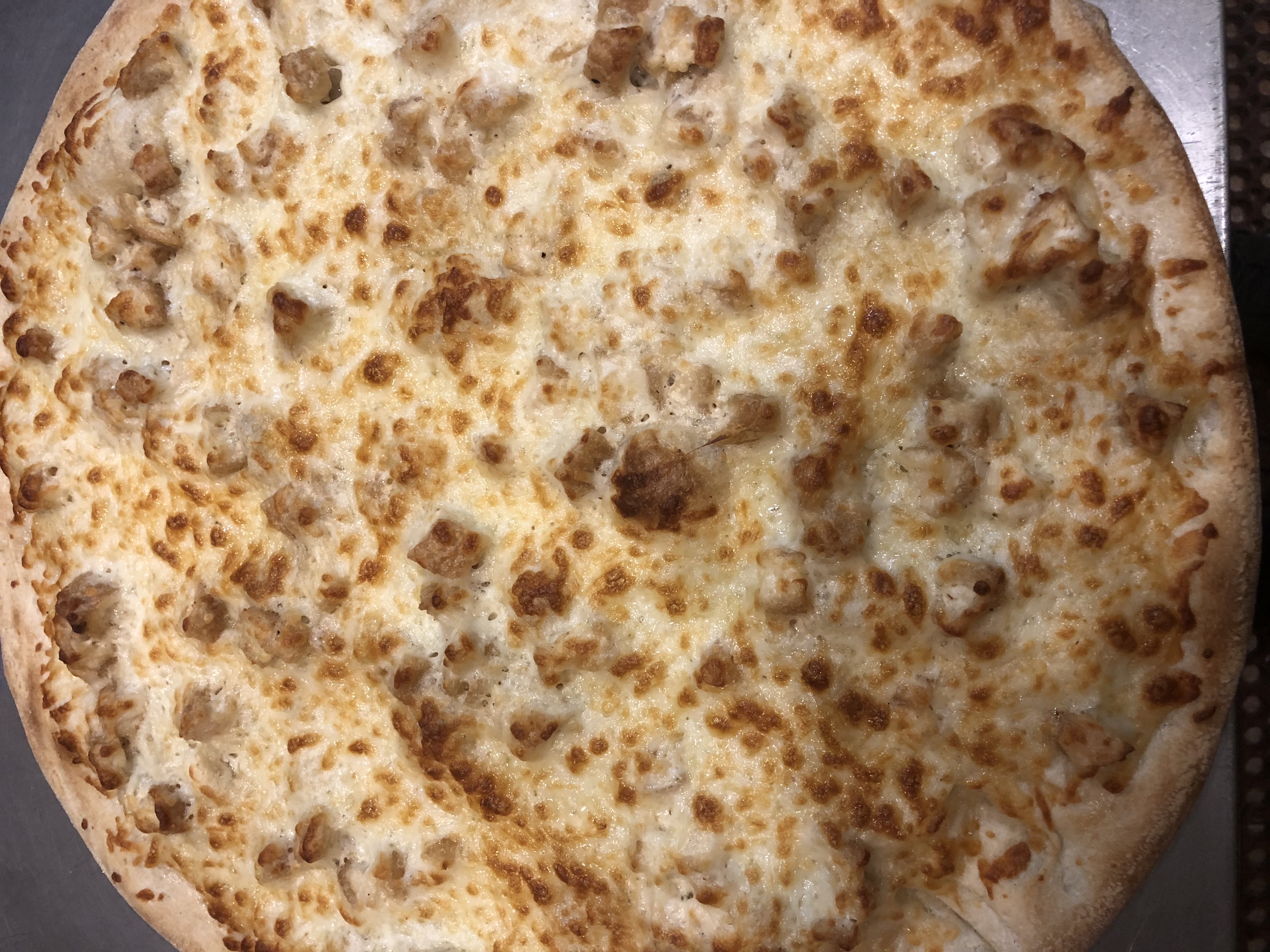 Order Chicken Alfredo Pizza food online from Noho Pizza store, Albany on bringmethat.com