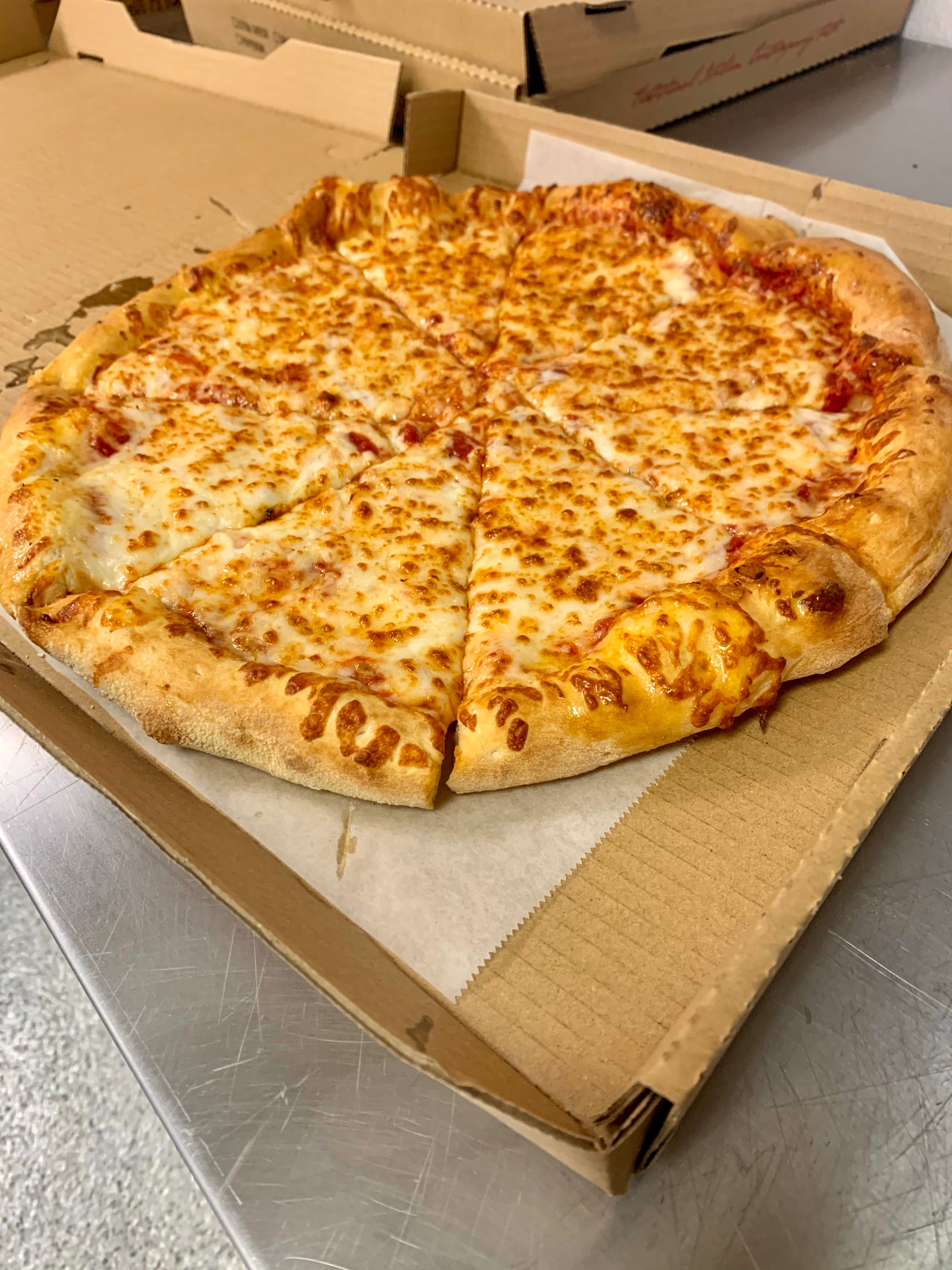 Order Cheese Pizza - Small 10" food online from Italiano Of Kingsport store, Kingsport on bringmethat.com