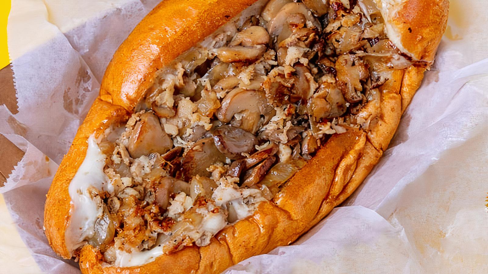 Order Boo’s Chicken Mushroom Cheesesteak food online from Boo's Philly Cheesesteaks and Hoagies store, Los Angeles on bringmethat.com