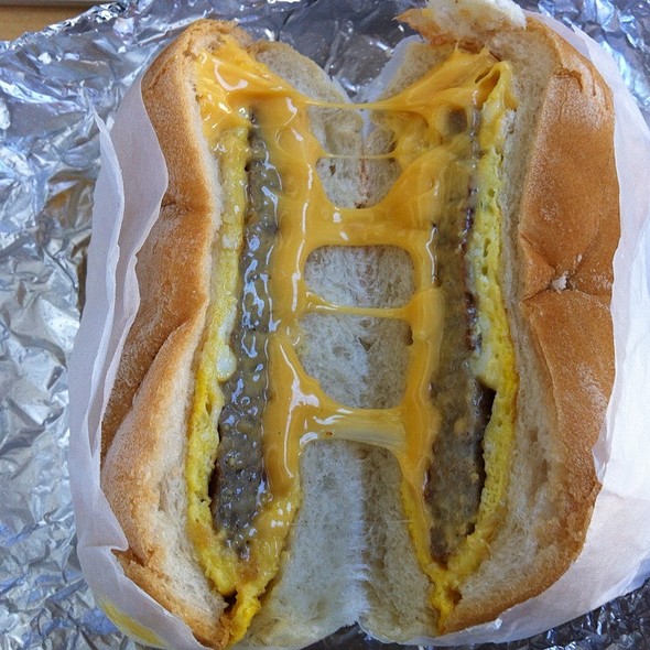 Order Sausage, Egg and Cheese Breakfast Sandwich food online from Six Corners Café store, North Bergen on bringmethat.com