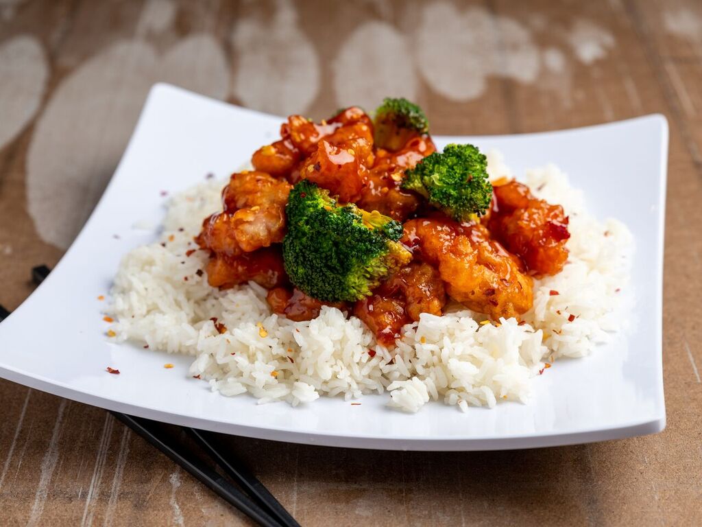 Order General Tso's Chicken food online from Asian House store, Madison on bringmethat.com