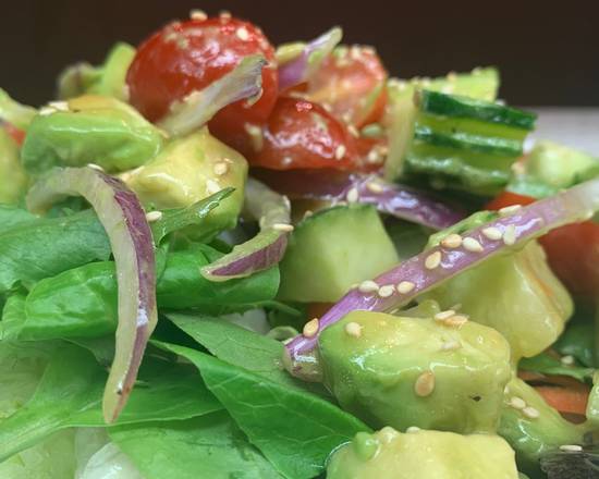 Order Avocado Green Salad food online from Thai Taste Restaurant store, San Ramon on bringmethat.com
