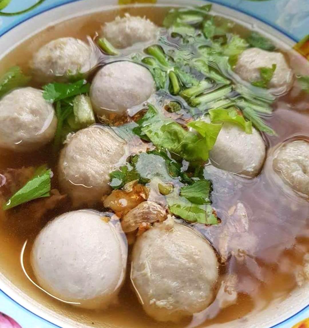 Order Meat Ball Noodle Soup food online from Pad Thai Restaurant store, Quincy on bringmethat.com