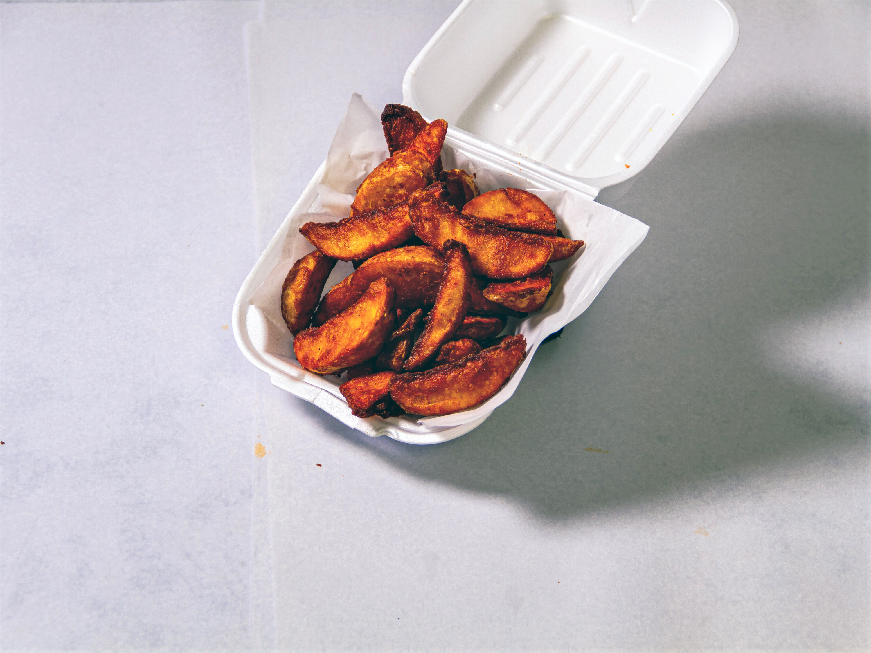 Order Spicy Potato Wedges food online from Key Pizza store, Syracuse on bringmethat.com