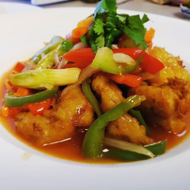 Order H12. Sweet and Sour Catfish food online from Sri Siam Authentic Thai Restaurant store, Morton Grove on bringmethat.com