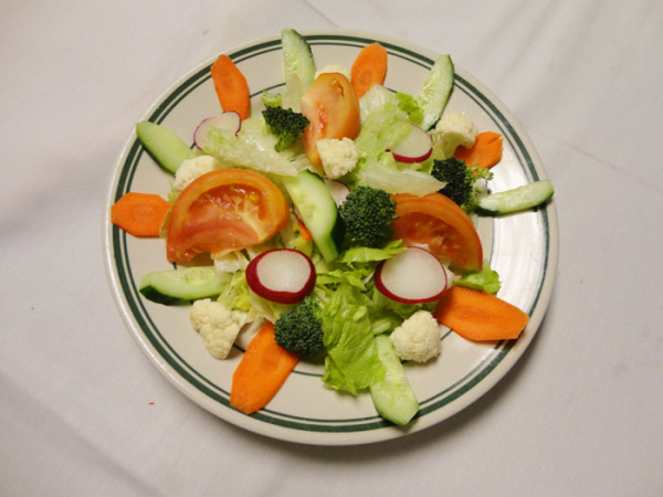 Order Green Salad food online from Mantra Indian Cuisine  store, Ontario on bringmethat.com