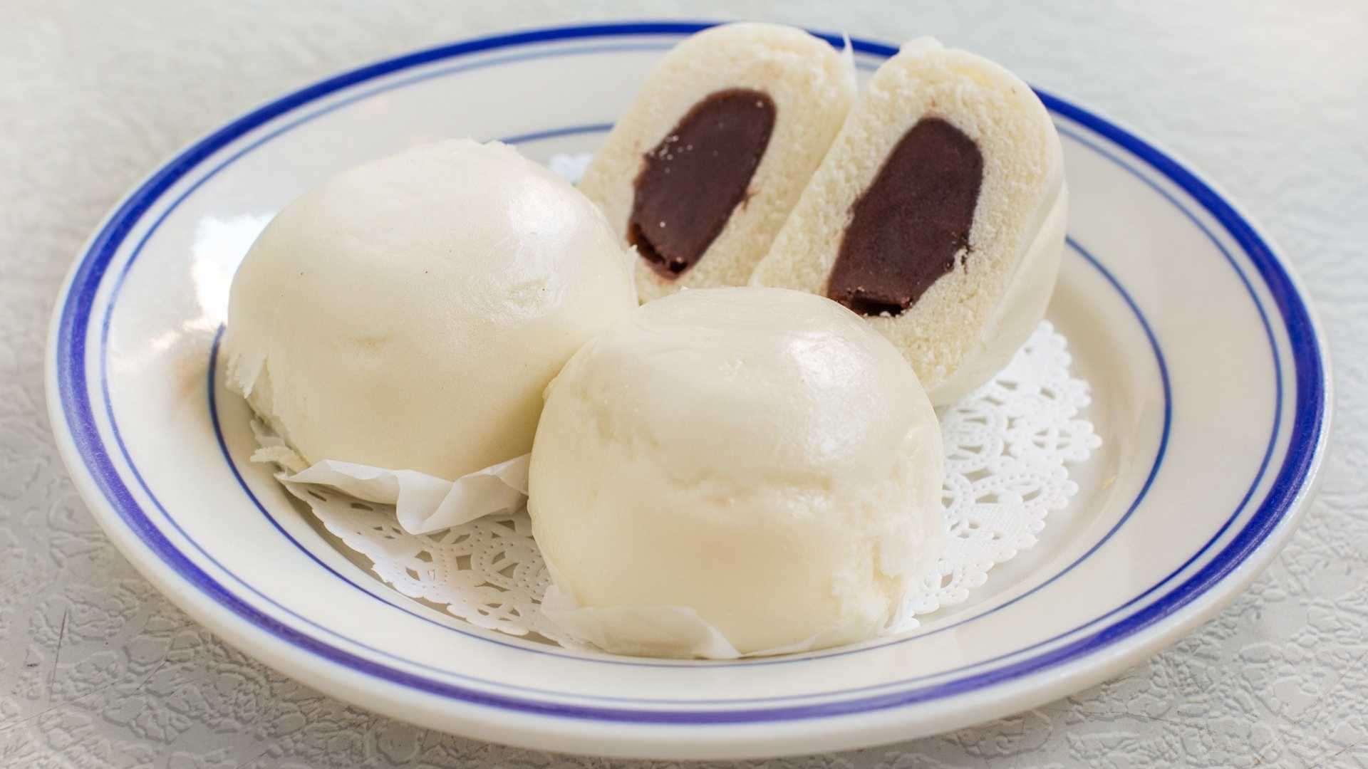 Order Steamed Red Bean Buns food online from Nom Wah Nolita store, New York on bringmethat.com