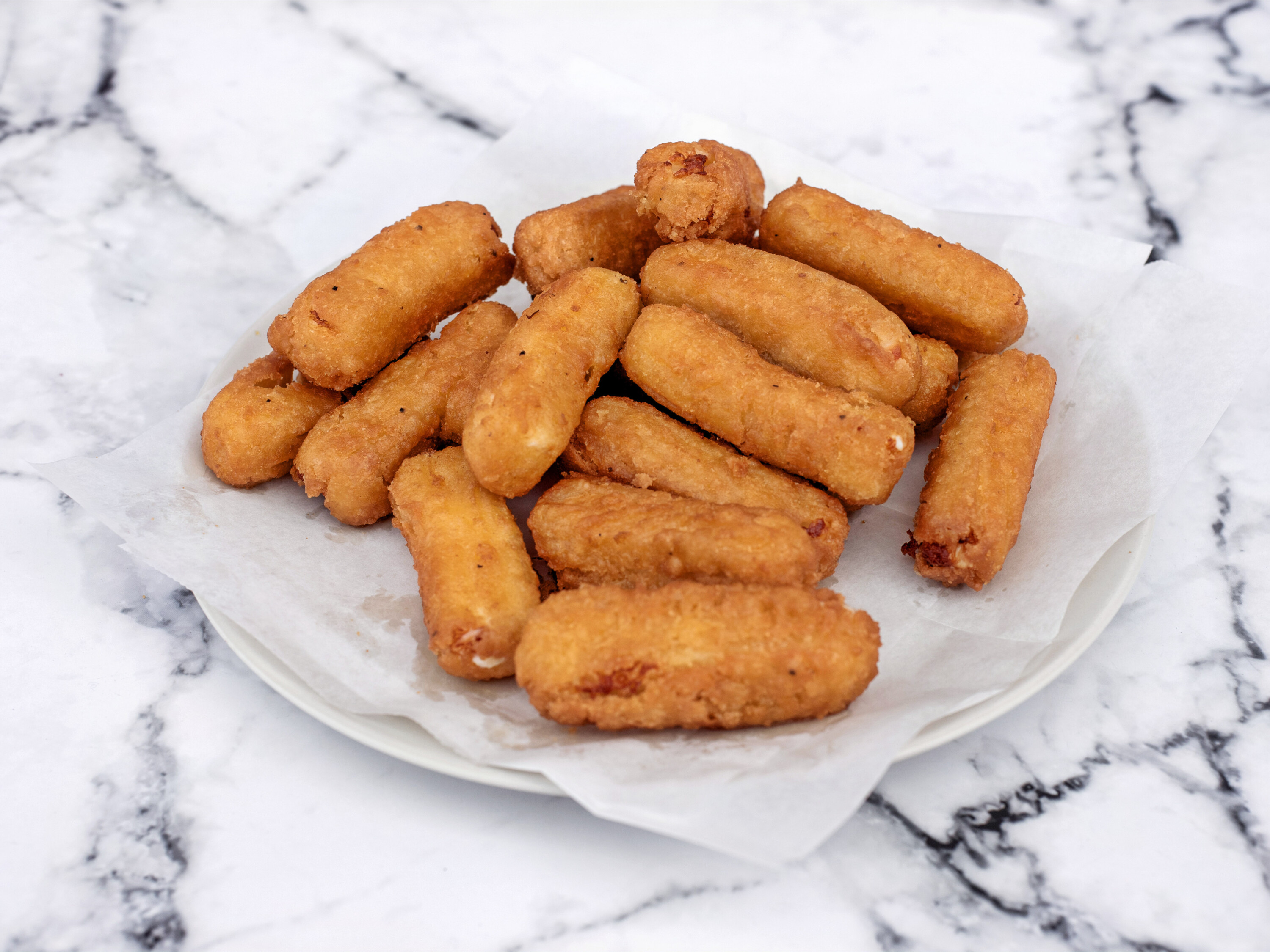 Order Mozzarella Sticks food online from Polos Supreme store, Rochester on bringmethat.com