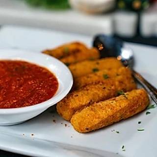 Order Fried Cheese food online from Fornos of Italy store, Houston on bringmethat.com